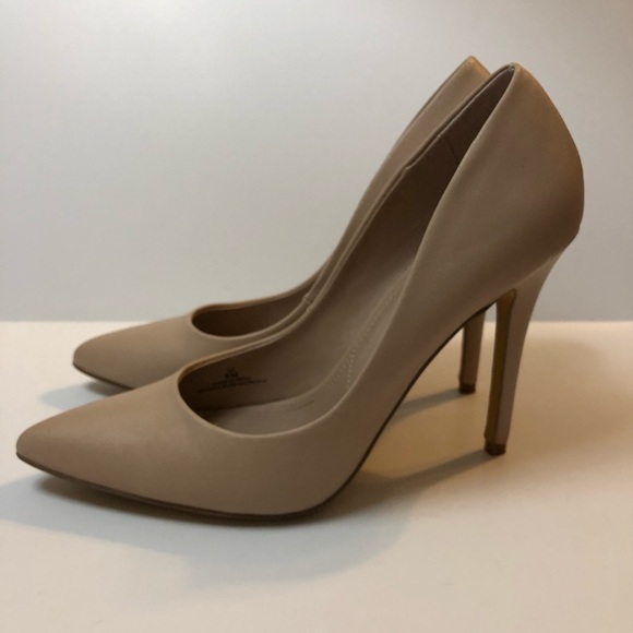 charles david kiss bootie